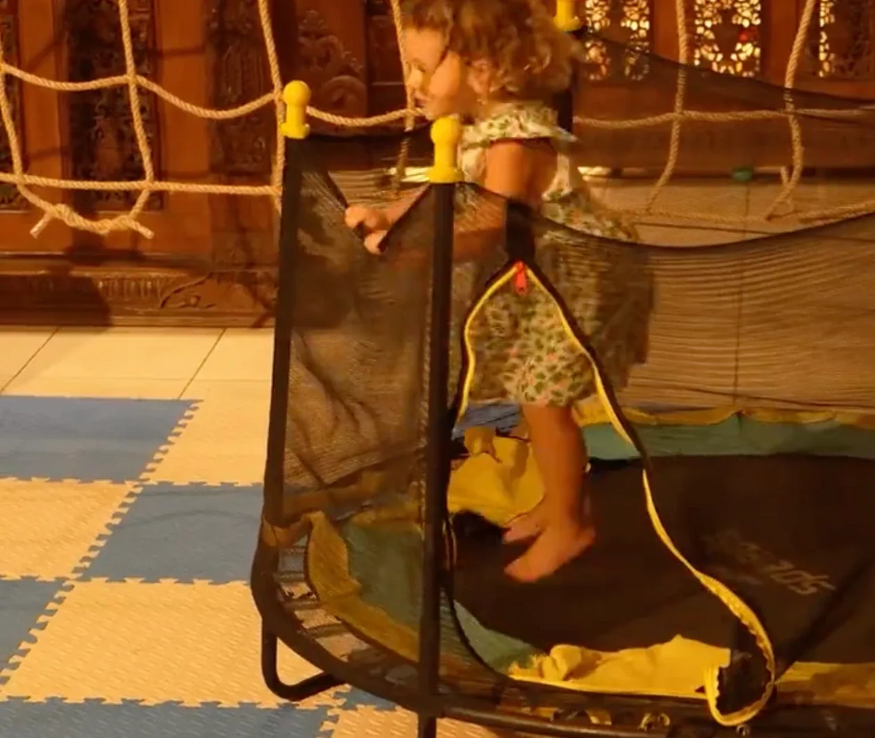 Restaurant with Kids Playground in sanur